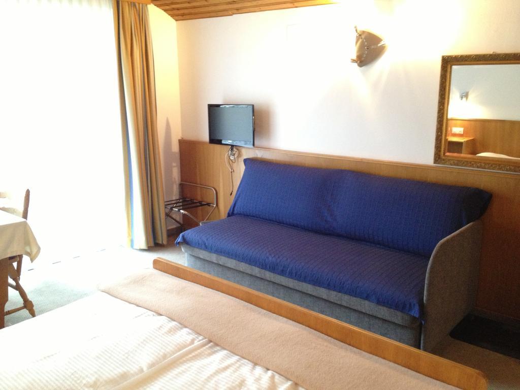 Pension & Appartement Fortin Bad Kleinkirchheim Δωμάτιο φωτογραφία